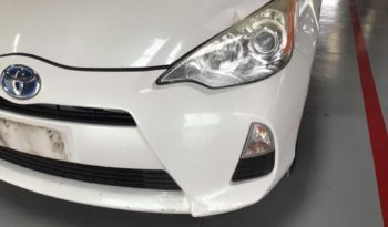 2013 Toyota Prius C FWD JTDKDTB37D1539057 full