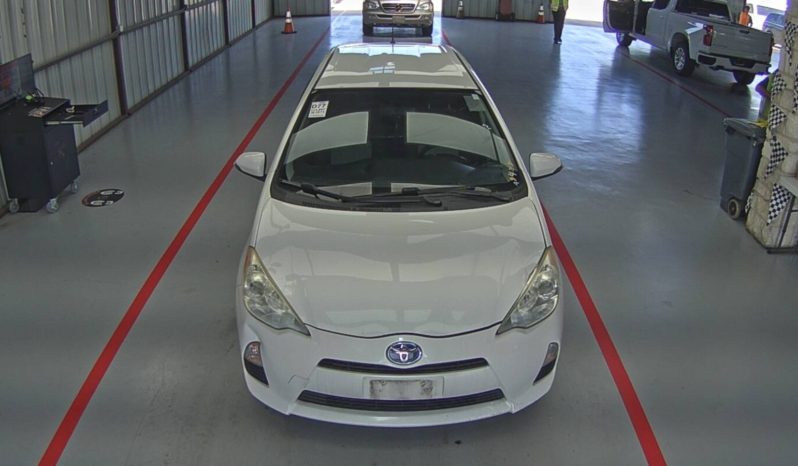 2013 Toyota Prius C FWD JTDKDTB37D1539057 full