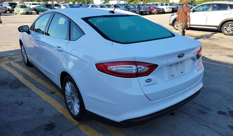 2015 Ford Fusion S Hybrid FWD 3FA6P0UU8FR158023 full