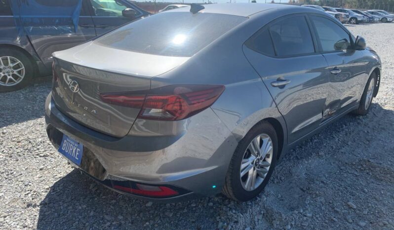 2019 Hyundai Elantra Value Edition 5NPD84LF0KH452666 full