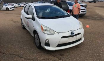 2013 Toyota Prius C JTDKDTB36D1538854 full