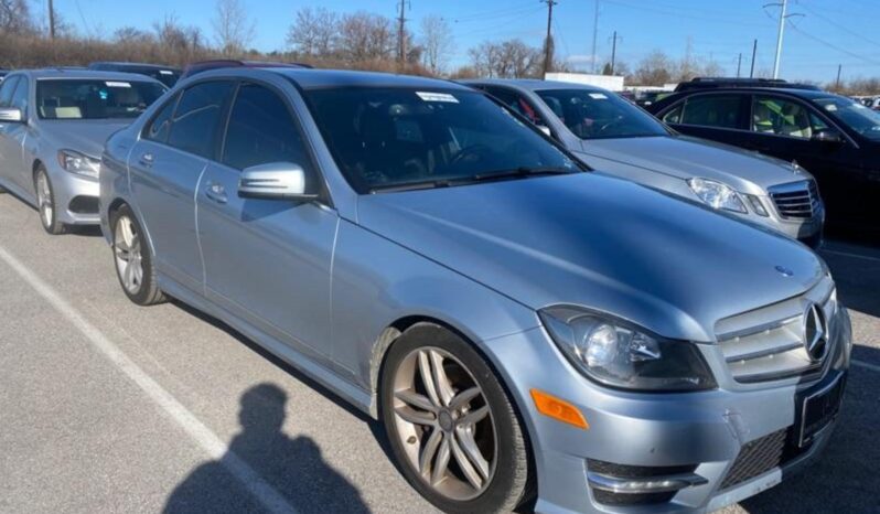 2013 Mercedes-Benz C300 4MATIC AWD WDDGF8AB4DR279763 full