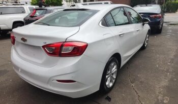 2019 Chevrolet Cruze LT 1G1BE5SM2K7113992 full