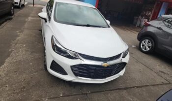 2019 Chevrolet Cruze LT 1G1BE5SM2K7113992 full