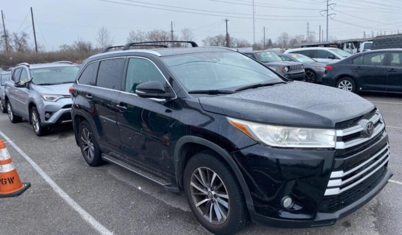 2017 Toyota Highlander XLE 4WD 5TDJZRFH3HS370315 full