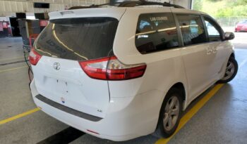 2015 Toyota Sienna LE FWD 5D Wagon 5TDKK3DCXFS568660 full