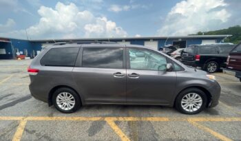 2014 Toyota Sienna XLE FWD 5TDYK3DC3ES479859 full