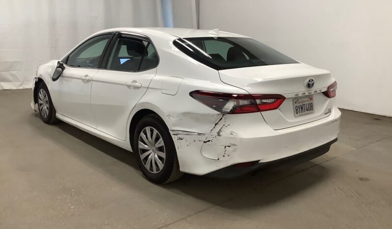 2022 Toyota Camry Hybrid LE 4T1C31AK9NU570178 full