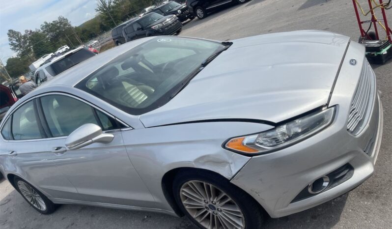 2015 Ford Fusion SE FWD 3FA6P0HD5FR102261 full