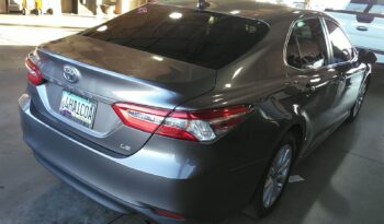 2020 Toyota Camry LE FWD 4T1C11AK6LU386397 full