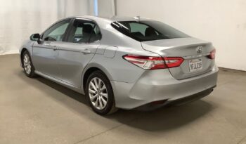 2020 Toyota Camry LE FWD 4T1L11AK1LU945144 full