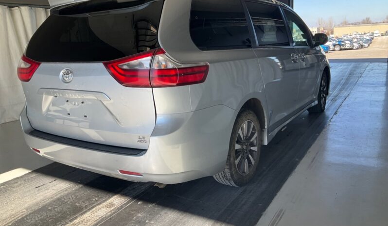 2020 Toyota Sienna LE AWD 5TDJZ3DC0LS232504 full