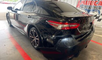 2018 Toyota Camry SE FWD 4T1B11HK2JU064824 full