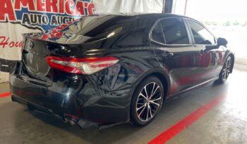 2018 Toyota Camry SE FWD 4T1B11HK2JU064824 full